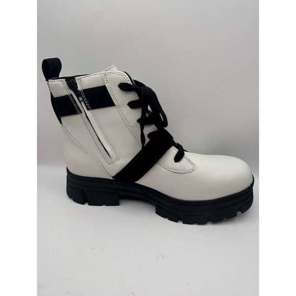UGG Ashton Women's Lace up Leather Boots White/Black SIZE US 12 EU 43 NEW - Picture 6 of 10